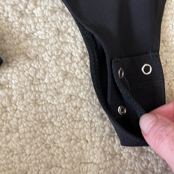 Dynamite NWT Maren Sculpt Long Sleeve Square Neck Bodysuit Size XS NEW - Picture 7 of 15